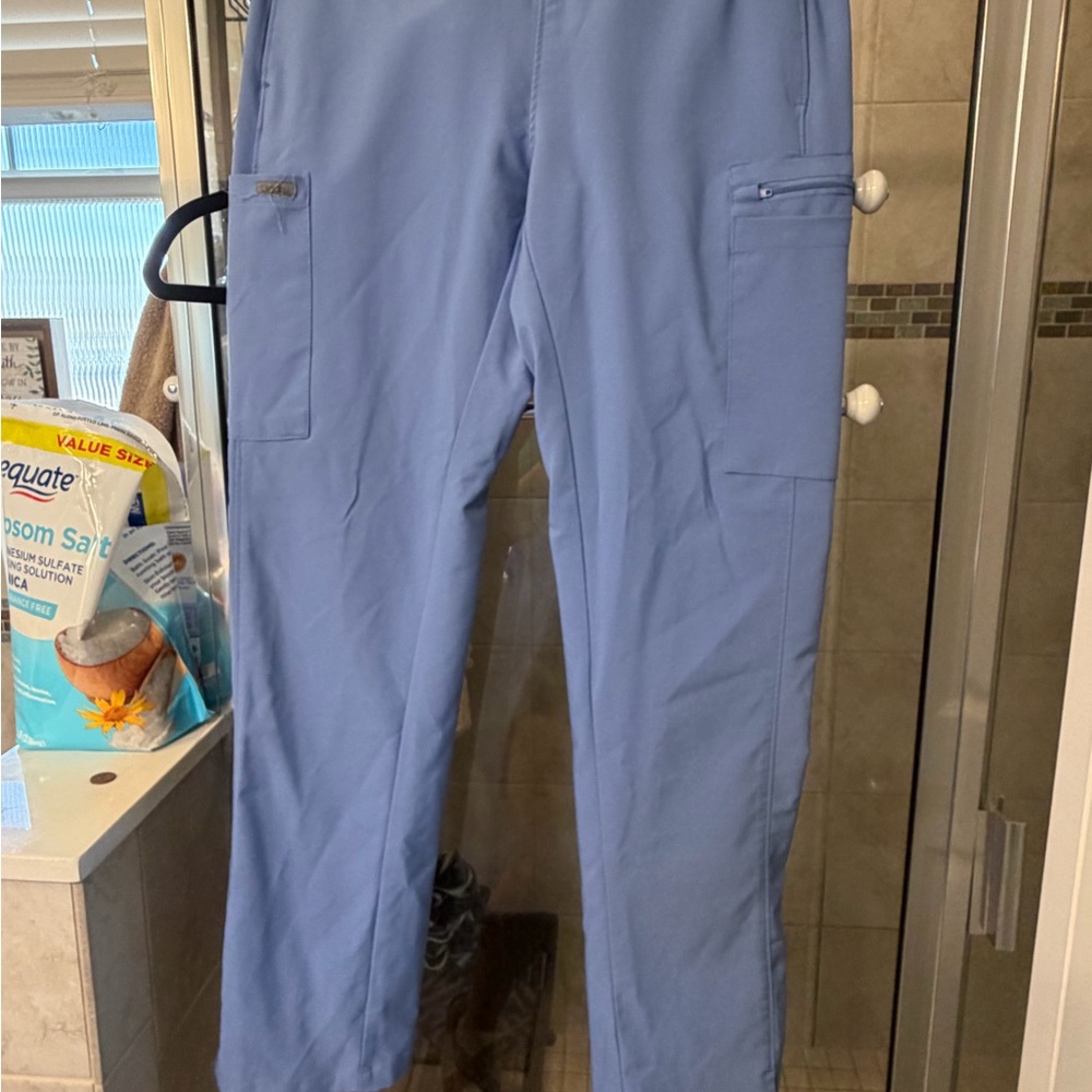 Landau Forward ceil Blue three piece Scrub set - Picture 3 of 4
